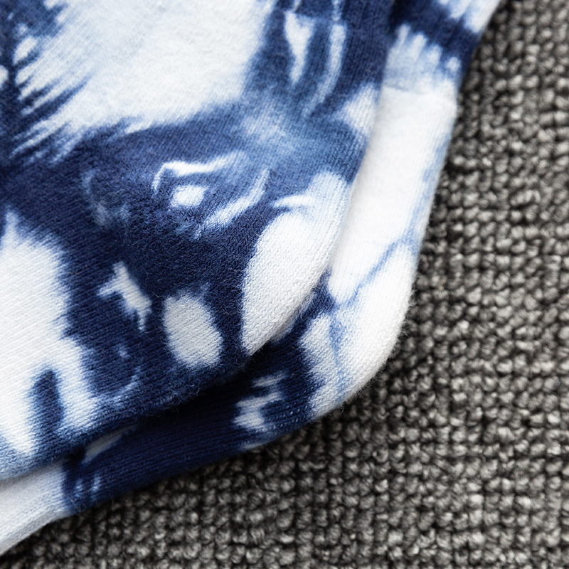 Batik-Sportsocken aus Baumwolle bis zur Mitte der Wade