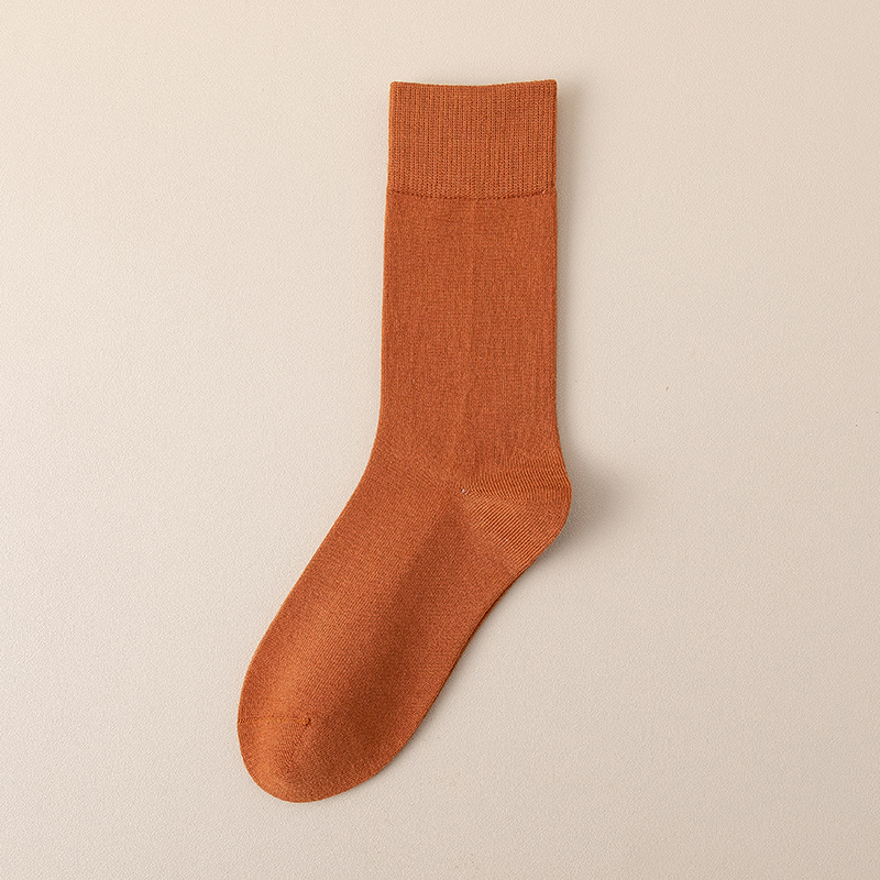 Einfarbige Damensocken bis zur Mitte der Wade