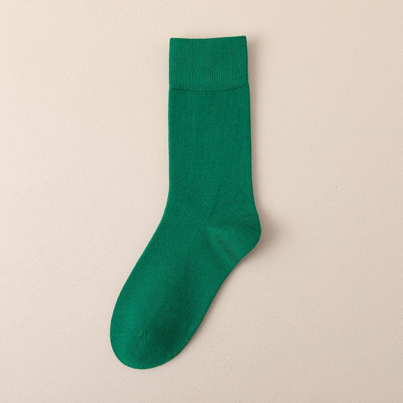 Einfarbige Damensocken bis zur Mitte der Wade