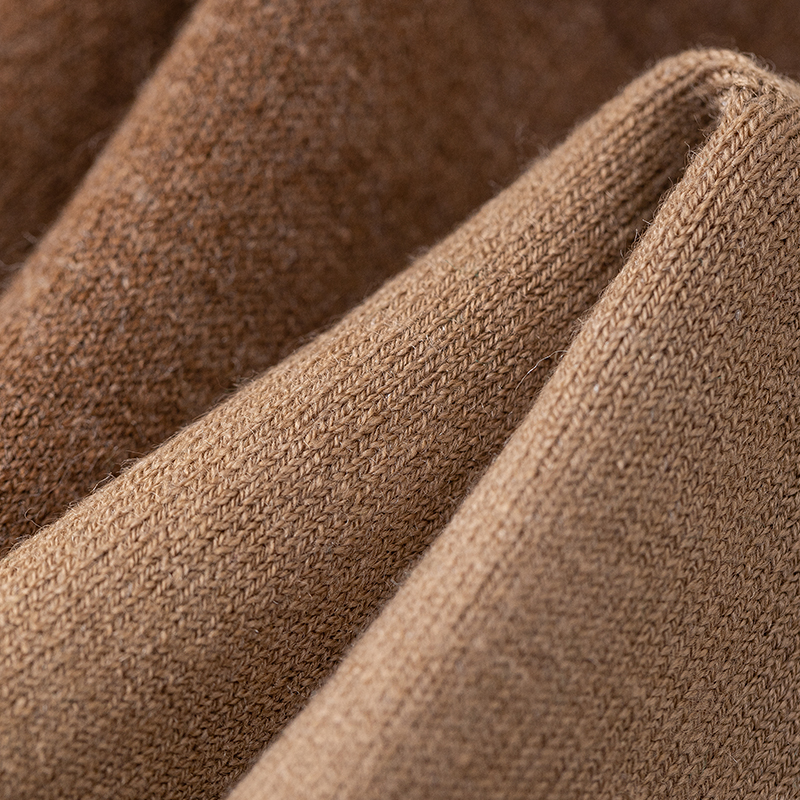 Einfarbige Damensocken bis zur Mitte der Wade