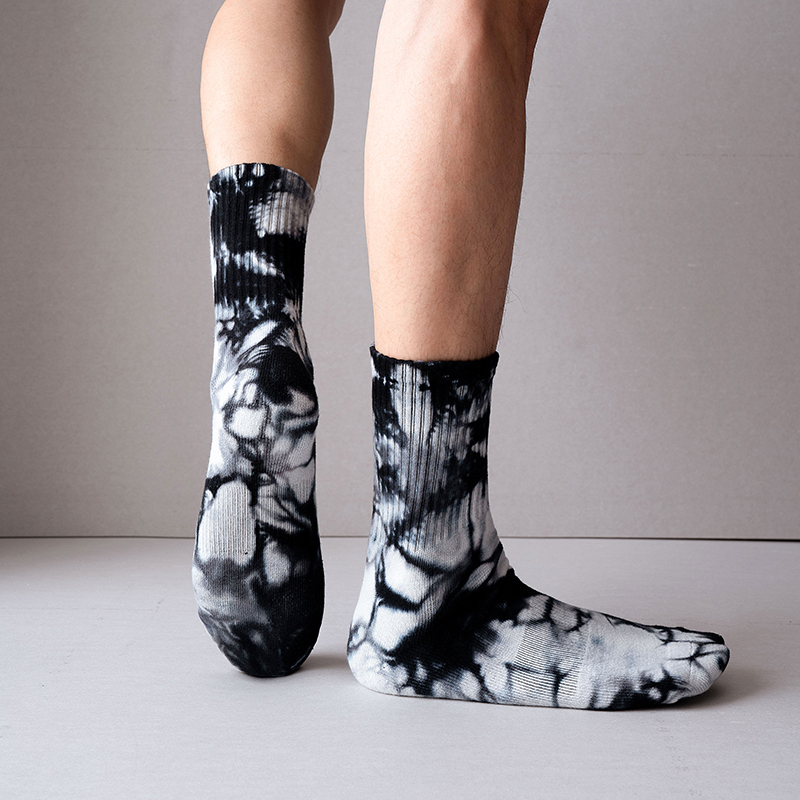 Batik-Sportsocken aus Baumwolle bis zur Mitte der Wade