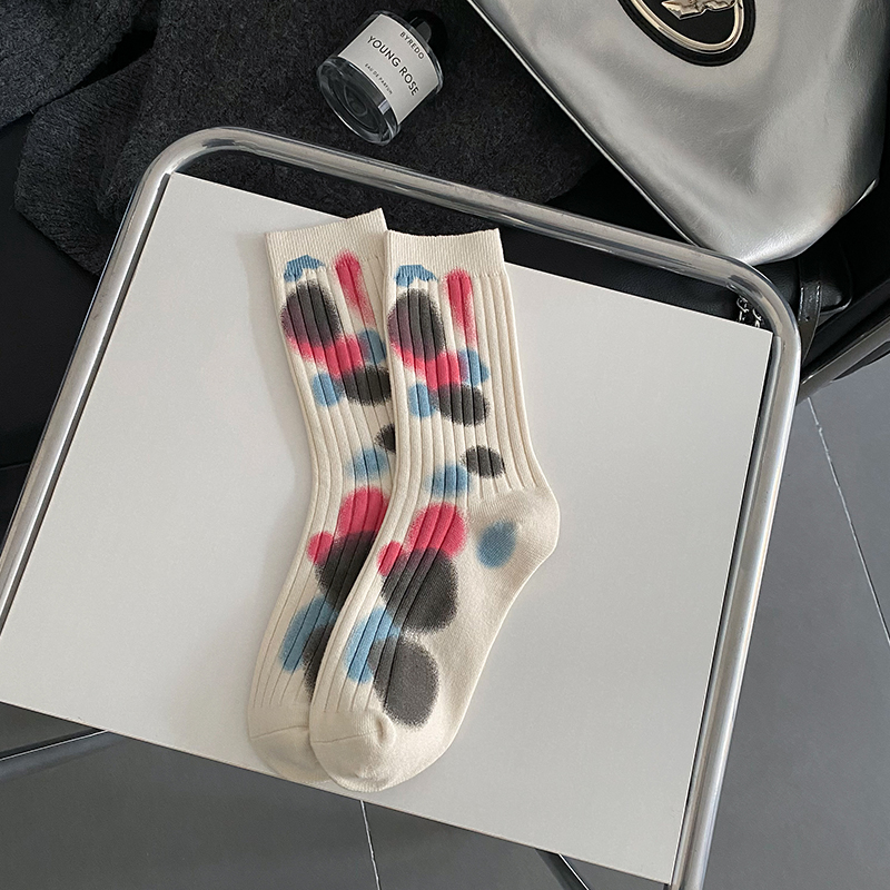 Batik-gepunktete Socken