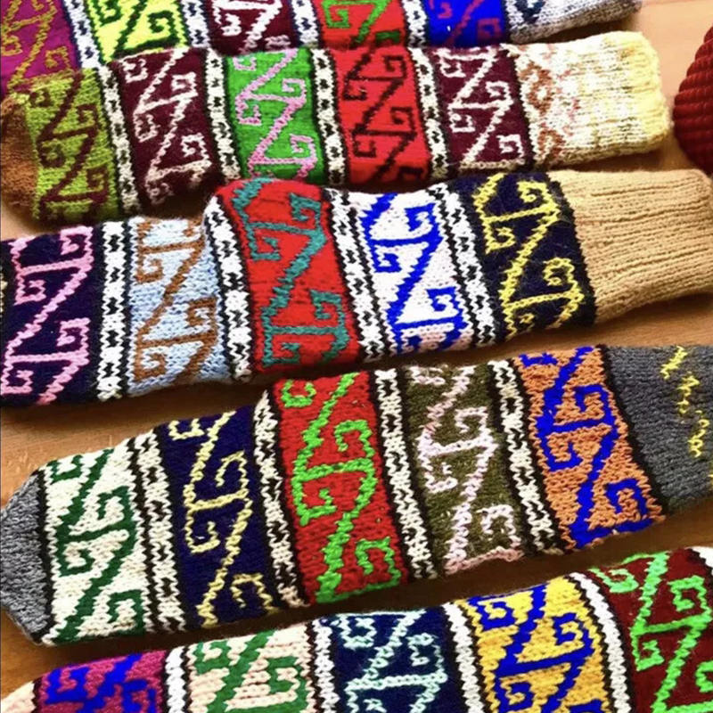Flachgestrickte Socken