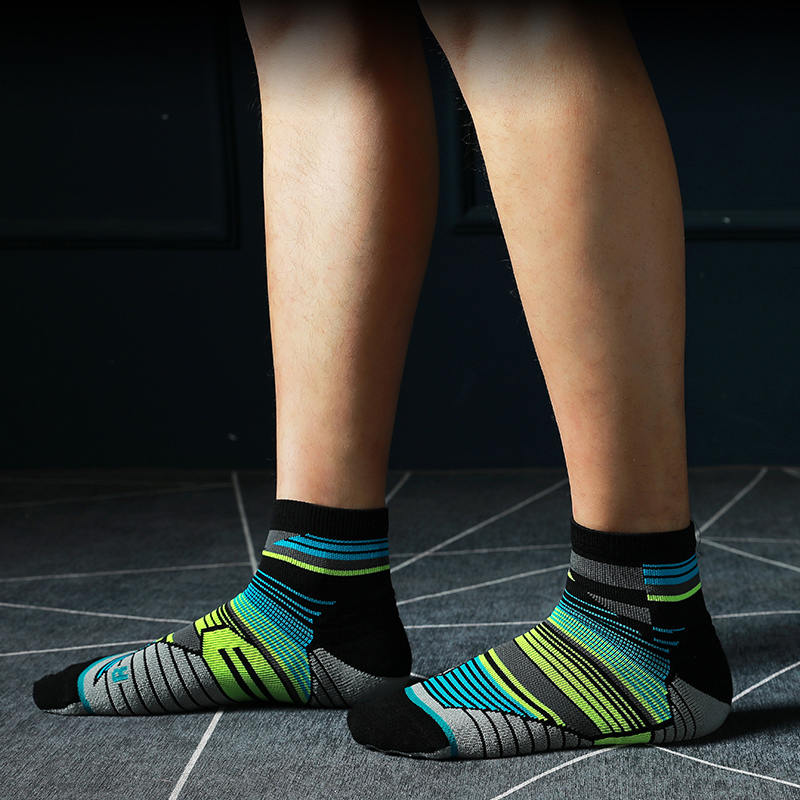 Outdoor-Sport-Fleece-Socken mit kurzem Schlauch