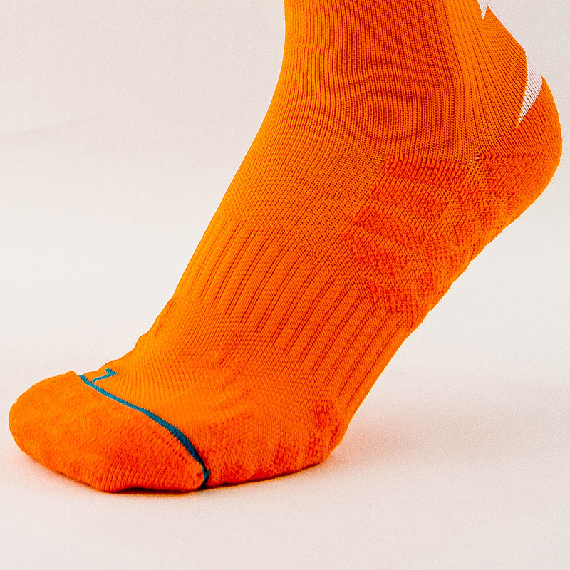 Atmungsaktive, schnell trocknende Fußballsocken